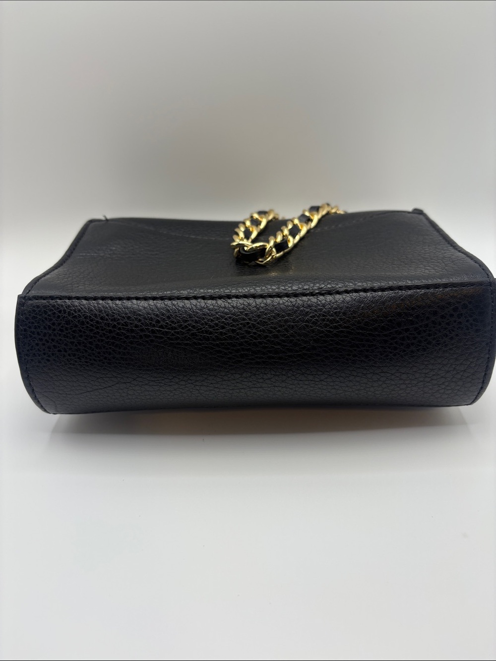 Tory Burch Black Pebbled Leather Whipstitch Chain Crossbody with Gold Hardware - Picture 7 of 14